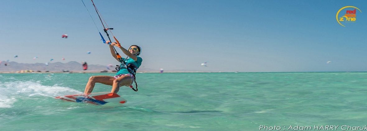 Kursy kitesurfingu w Egipcie + jak zorganizować wyjazd