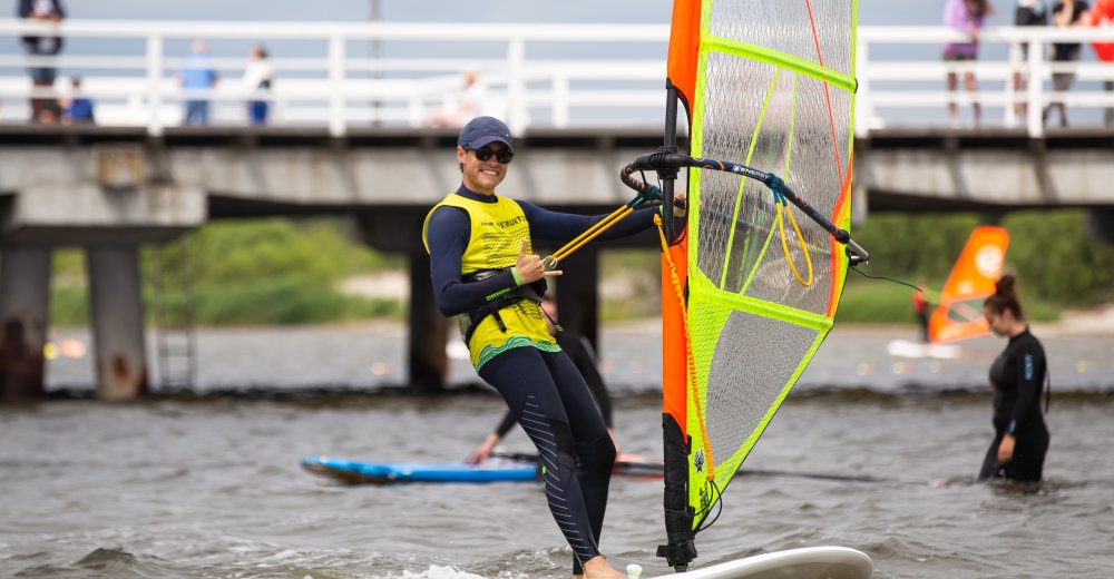 obóz windsurfing dla dorosłych